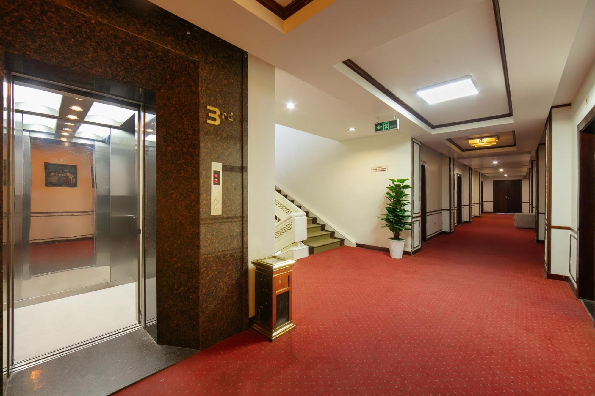 Sao Mai Boutique Hotel Ханой Екстериор снимка